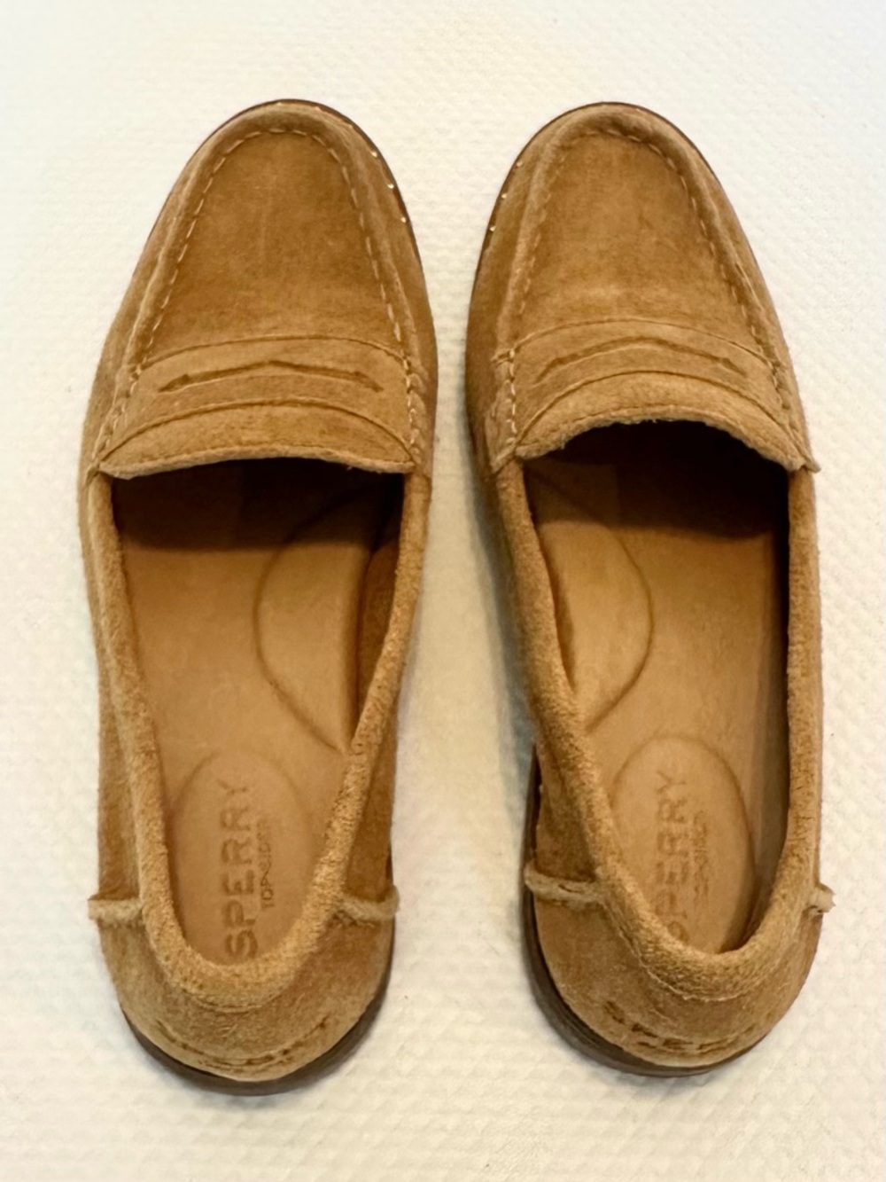 Sperry Seaport Stud Trimmed Women's Tan Suede Penny Loafers Classic Timeless - Picture 2 of 10
